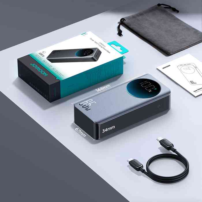 Joyroom JRPBF05 30000mAh 65W Digital Display Super Fast Charger Power Bank